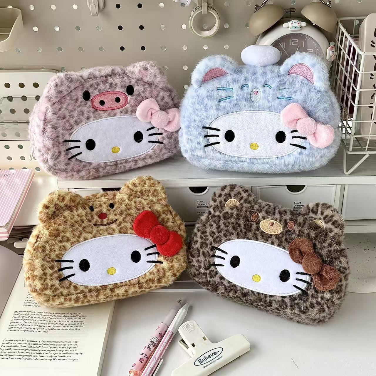 New Sanrio's Leopard Print Hel - огляд і ціна Case With Pencil Holder